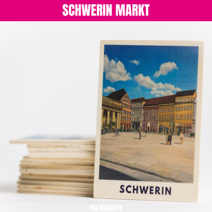 Schwerin Markt Holzpostkarte