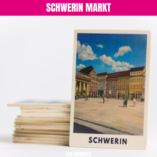 Schwerin Markt Holzpostkarte
