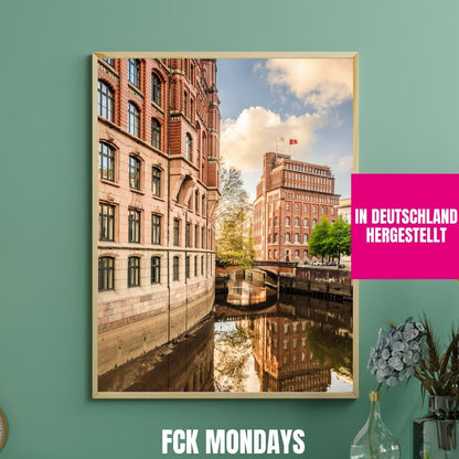 Hamburg Nikolaifleet Trostbrücke Poster | Historische Speicherstadt | Fleet Elbe | Hanseatische Architektur | Hamburg Altstadt Fotografie