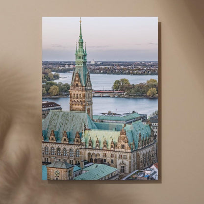 Hamburg Rathaus & Außenalster Poster | Hamburger Rathaus Panorama | Alsterblick Fotokunst | Hanseatische Architektur | Hamburg Wandbild