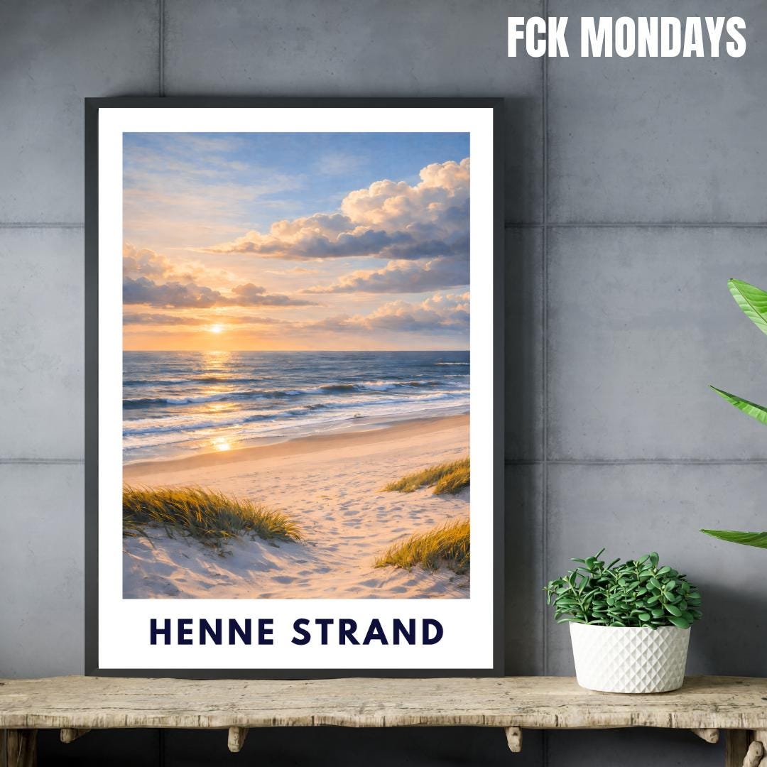 Henne Strand Poster | Dünen Nordsee | Goldenes Abendlicht | Minimalistisches Strandposter | Skandinavische Küstenruhe Dänemark Küste