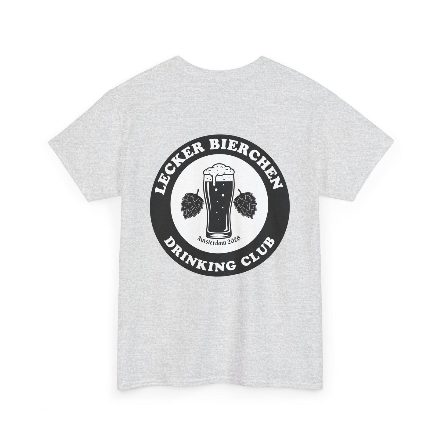 Personalisierbares JGA Shirt – Lecker Bierchen Drinking Club Männer – Outfit Party Urlaub T-Shirt mit Wunsch Ort & Jahr Junggesellenabschied