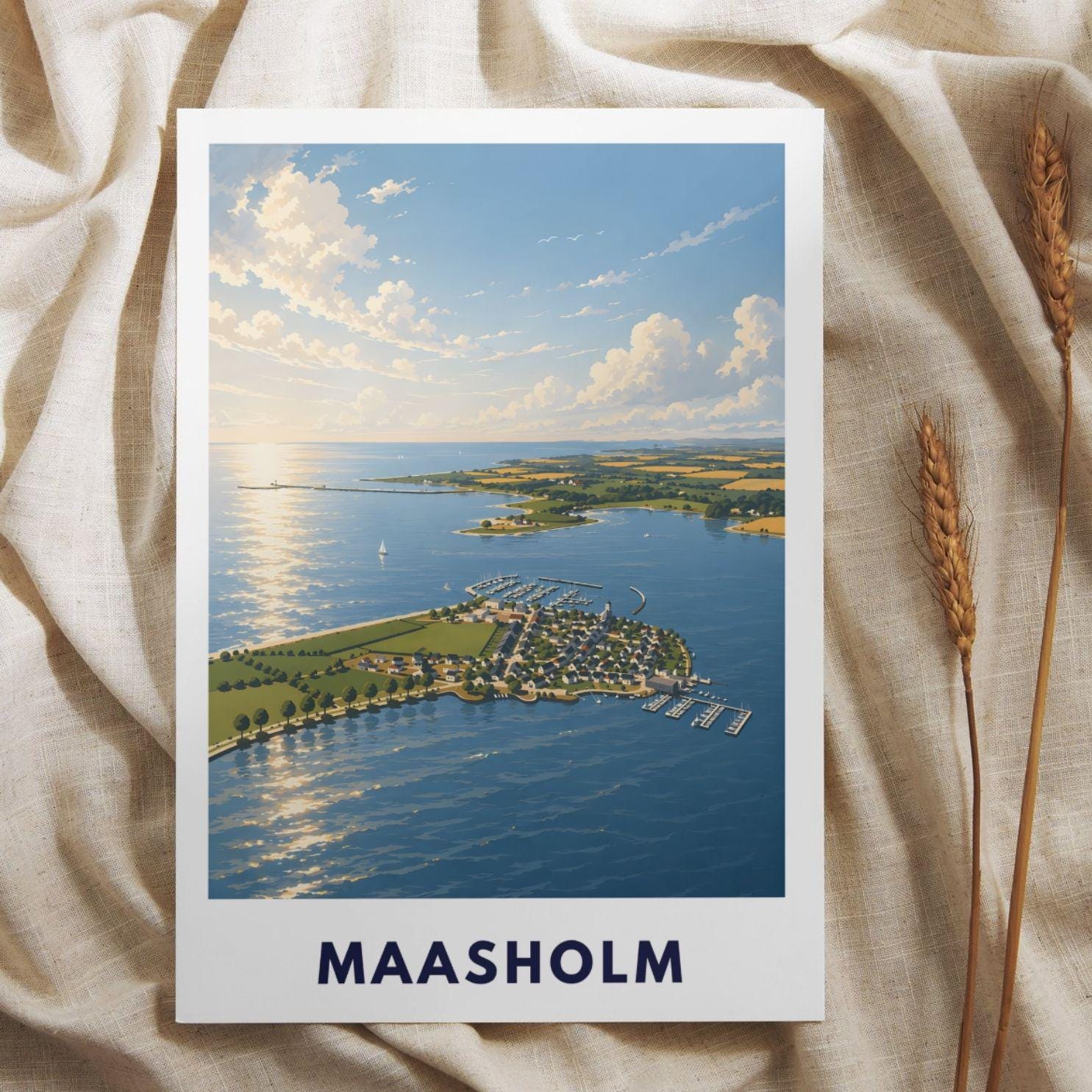 Maasholm Poster Ostsee Illustration – Küsten Landschaft Schleswig-Holstein – Hafen, Schlei & Leuchtturm – Maritime Wandkunst Norddeutschland