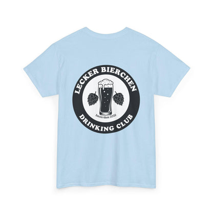 Personalisierbares JGA Shirt – Lecker Bierchen Drinking Club Männer – Outfit Party Urlaub T-Shirt mit Wunsch Ort & Jahr Junggesellenabschied