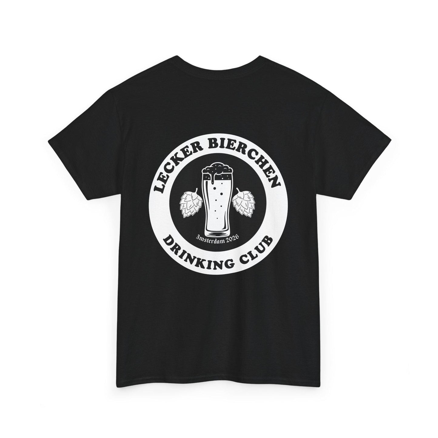 Personalisierbares JGA Shirt – Lecker Bierchen Drinking Club Männer – Outfit Party Urlaub T-Shirt mit Wunsch Ort & Jahr Junggesellenabschied