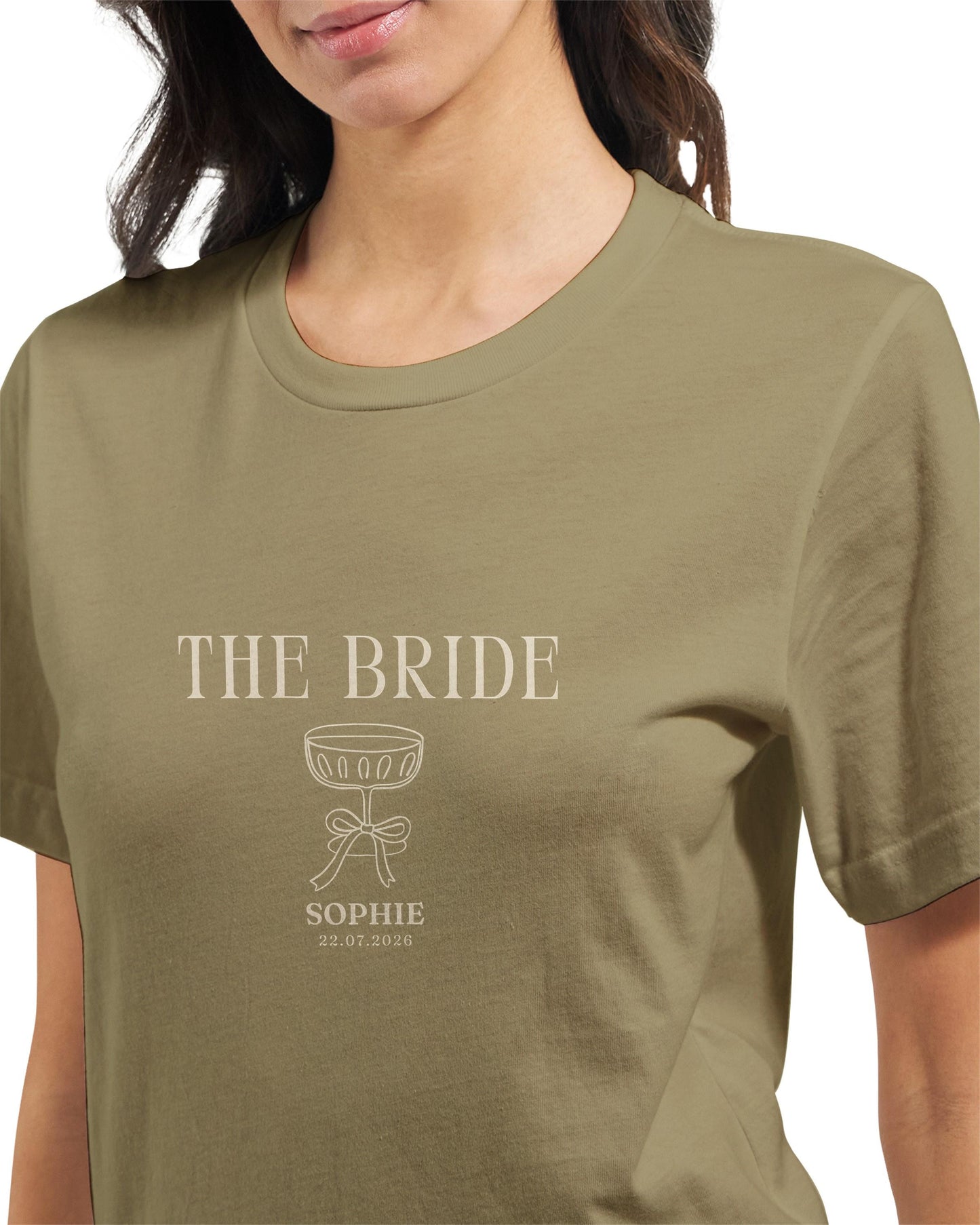 Bride Shirt personalisiert, THE BRIDE T-Shirt JGA, Braut Shirt mit Name & Datum, Bachelorette Party Outfit, Clean Bridal Shirt Party Urlaub