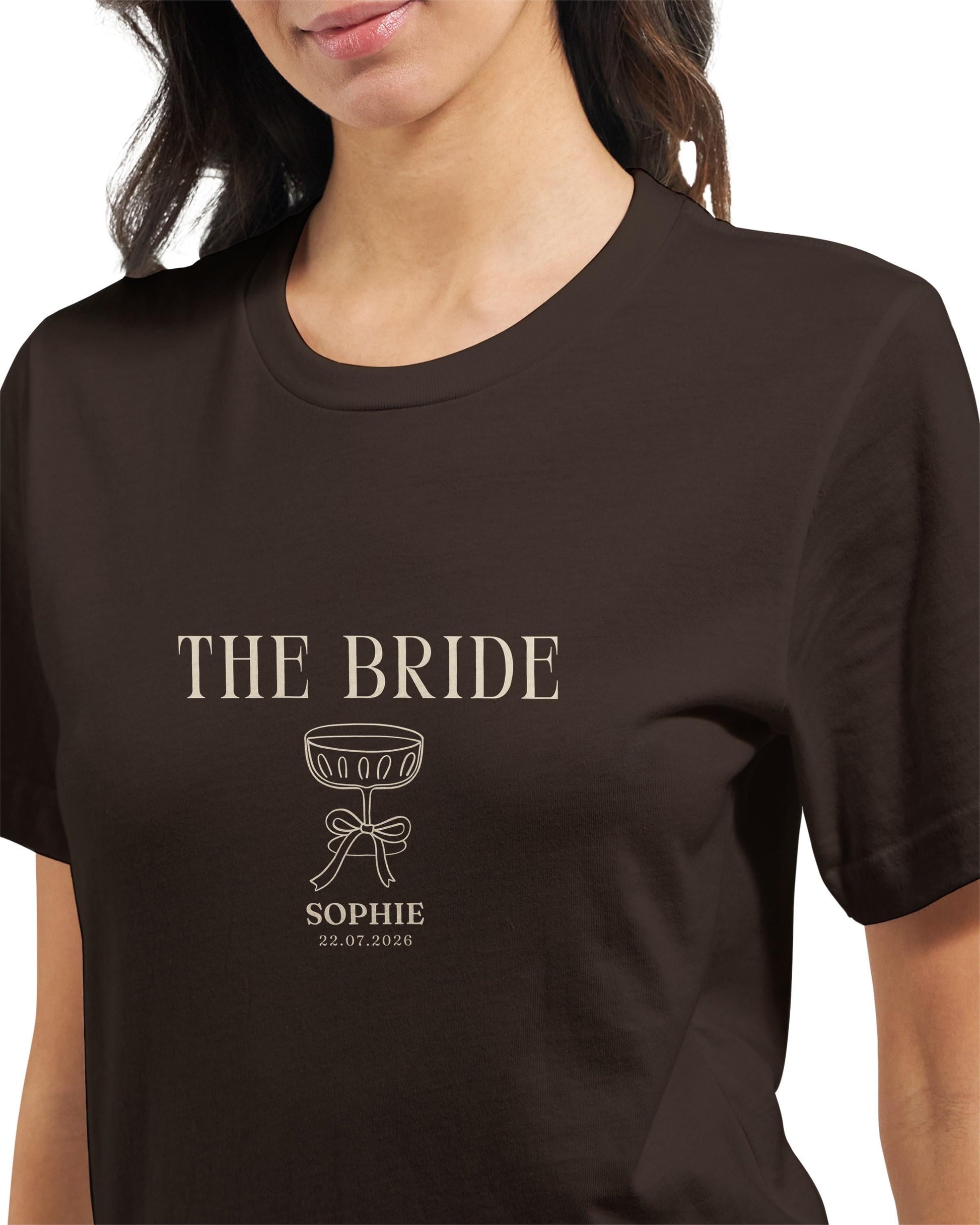 Bride Shirt personalisiert, THE BRIDE T-Shirt JGA, Braut Shirt mit Name & Datum, Bachelorette Party Outfit, Clean Bridal Shirt Party Urlaub