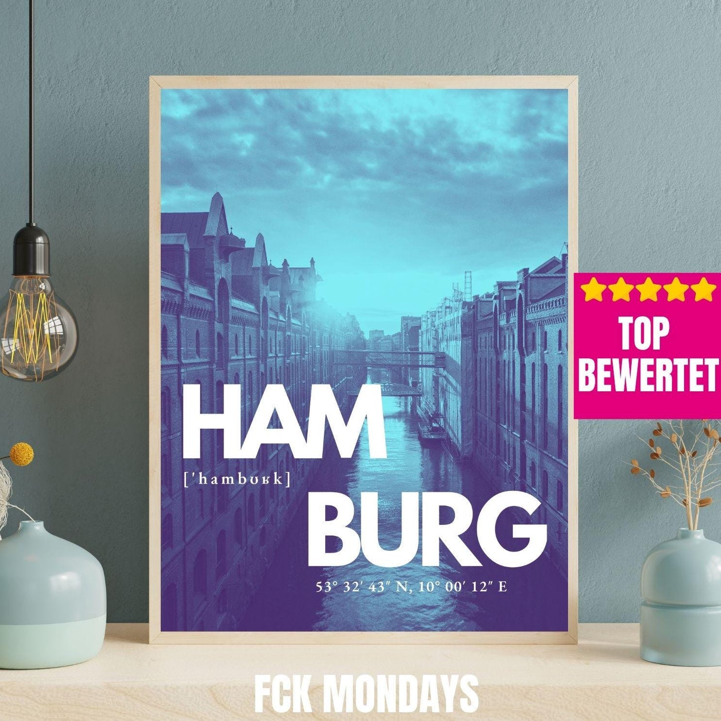Hamburg Speicherstadt Poster | Fleet bei Ebbe Fotografie | Elbphilharmonie Wandbild | Historische Hafenstadt | Elphi Fotokunst Seeschloss