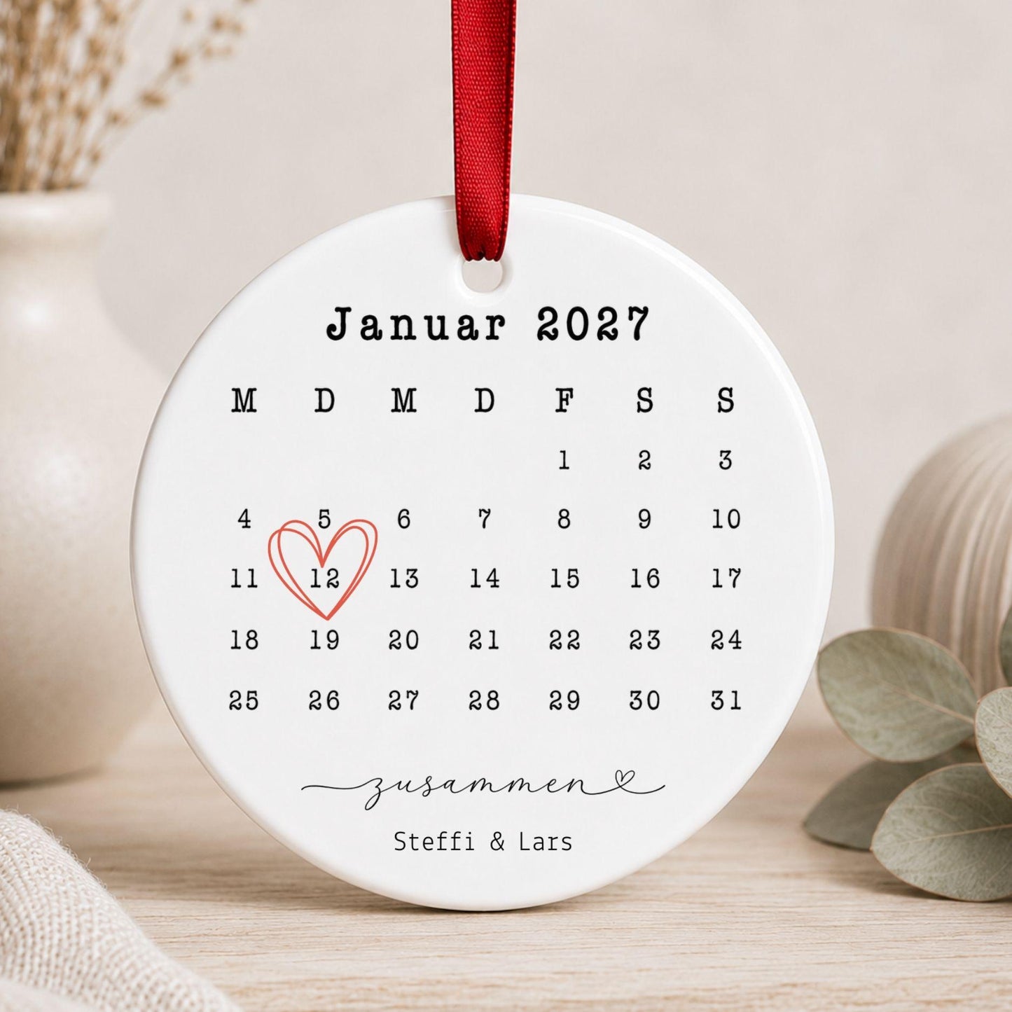 Personalisiertes Kalender Ornament Paare, Keramik Anhänger mit Datum Namen, Geschenk Jahrestag Hochzeit Weihnachten Erstes Date Verlobung
