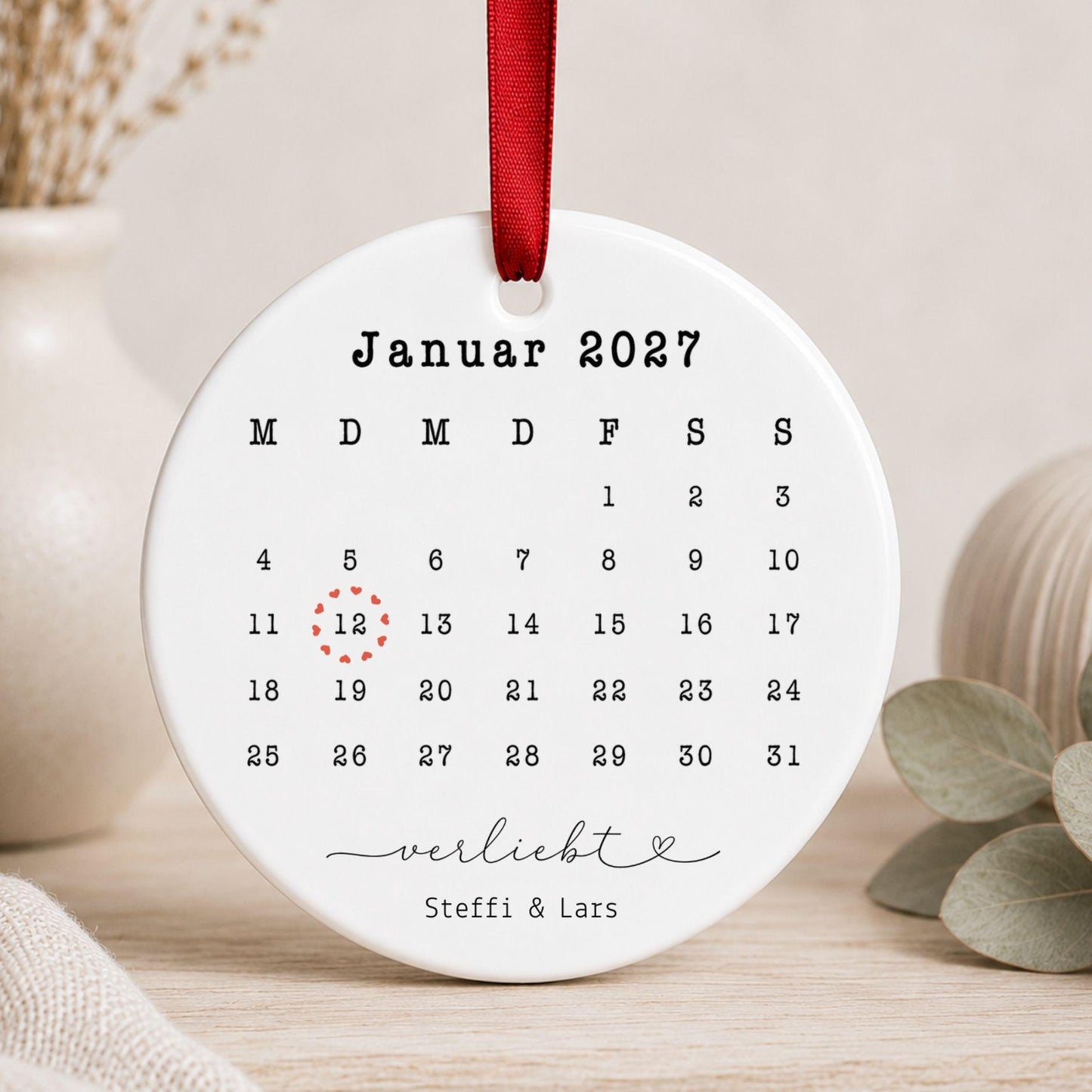 Personalisiertes Kalender Ornament Paare, Keramik Anhänger mit Datum Namen, Geschenk Jahrestag Hochzeit Weihnachten Erstes Date Verlobung