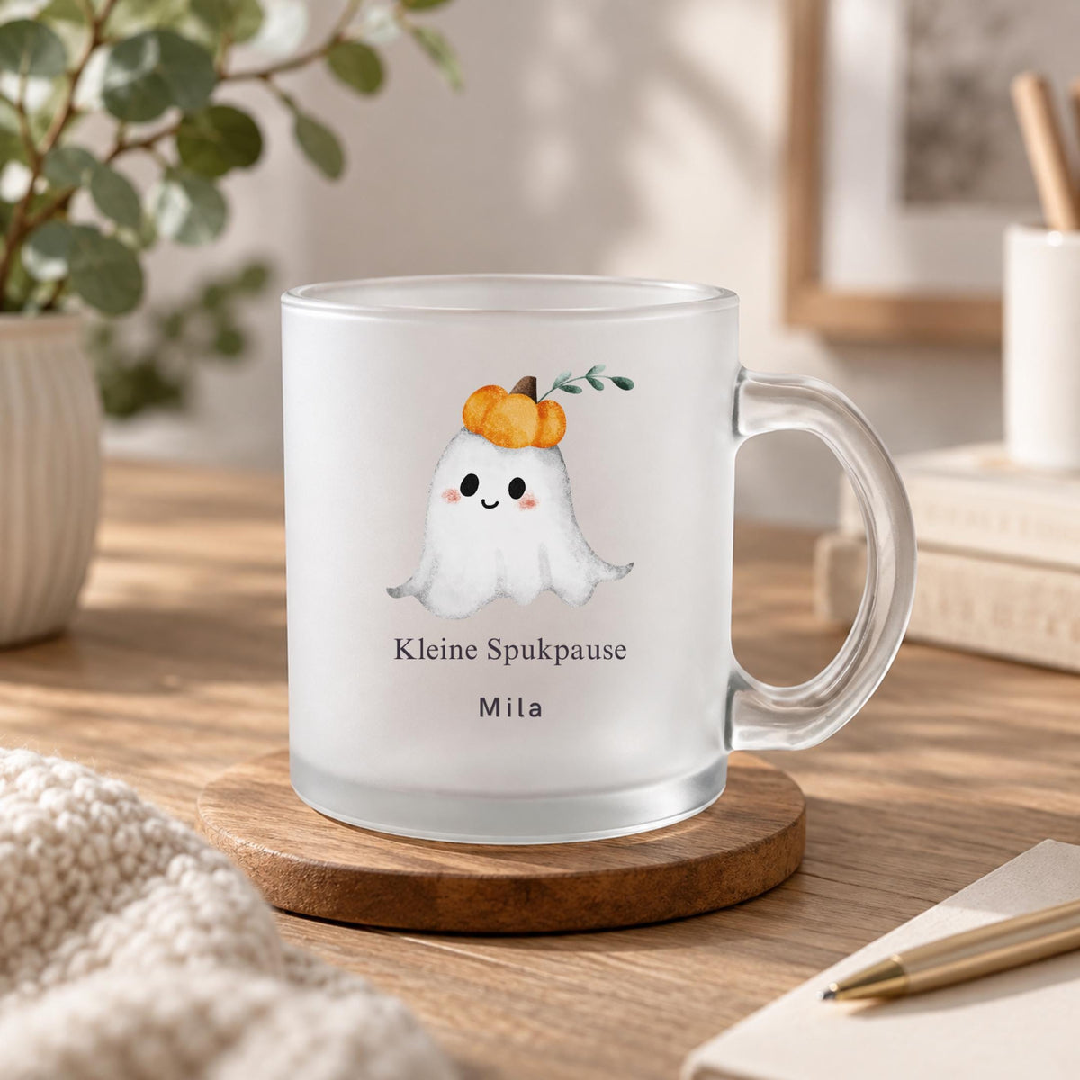 Halloween Glastasse personalisiert mit Namen, Geist und Kürbis Kleine Spukpause, klar satiniert 300 ml, Geschenk Freundin Kinder Gespenst