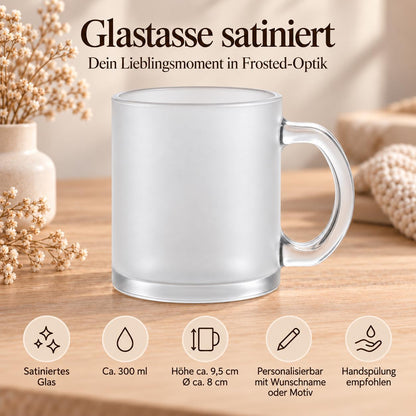 Glastasse Weihnachtsmonogramm Weiß personalisiert, satiniert, Glühwein, Nikolaus, Advent, Weihnachtsmarkt, Weihnachtsfeier Punsch Geschenk