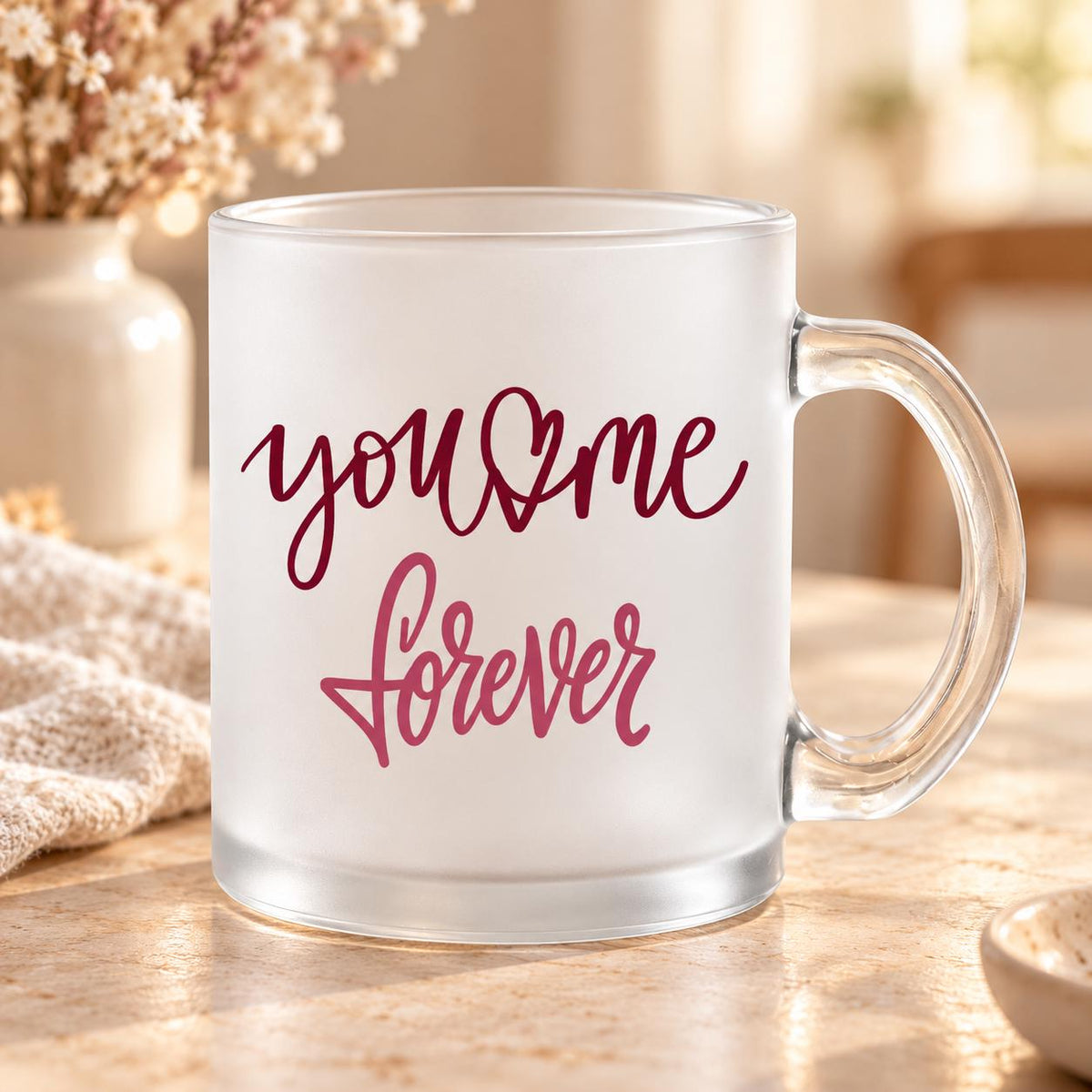 You & me forever Glastasse, satiniertes Glas 300 ml, Teetasse, Glühweinbecher, Geschenk Valentinstag Jahrestag Geburtstag Hochzeit