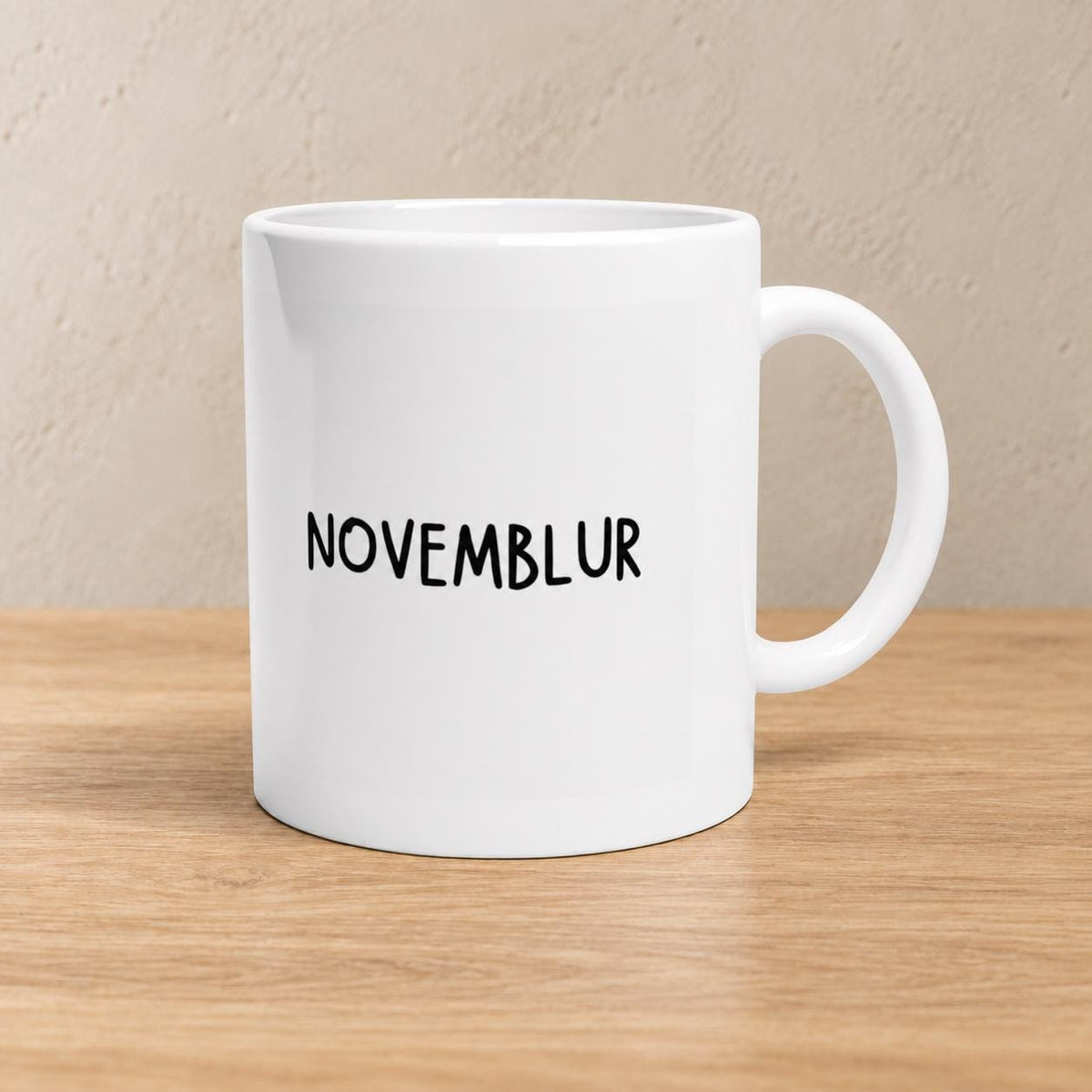 NOVEMBLUR Tasse | Lustiger November Spruch | Winterblues Geschenk Freundin Kollegin | Herbst Humor Keramikbecher