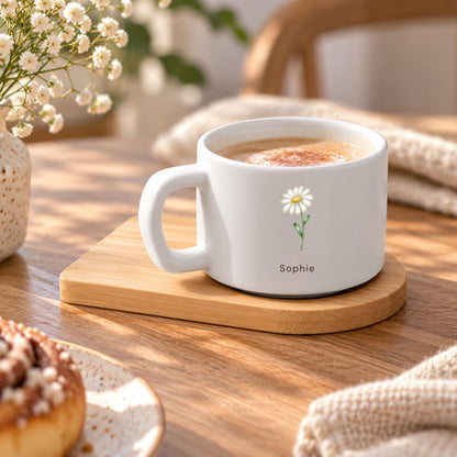 Personalisierte Tasse mit Namen und Blumen | Geschenk für Freundin zum Geburtstag | Dankeschön für Kollegin | Mit Bambusuntersetzer