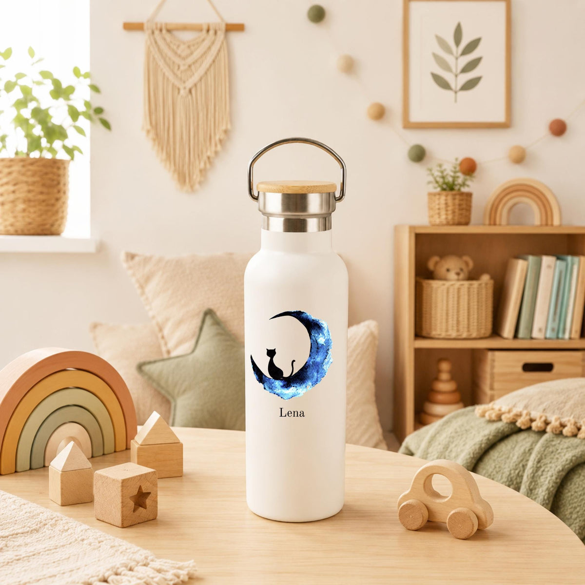 Personalisierte Thermoflasche mit Namen | Halloween Mondkatze | Geschenk für Katzenfreunde und Gruselfans | Bambusdeckel, 490 ml