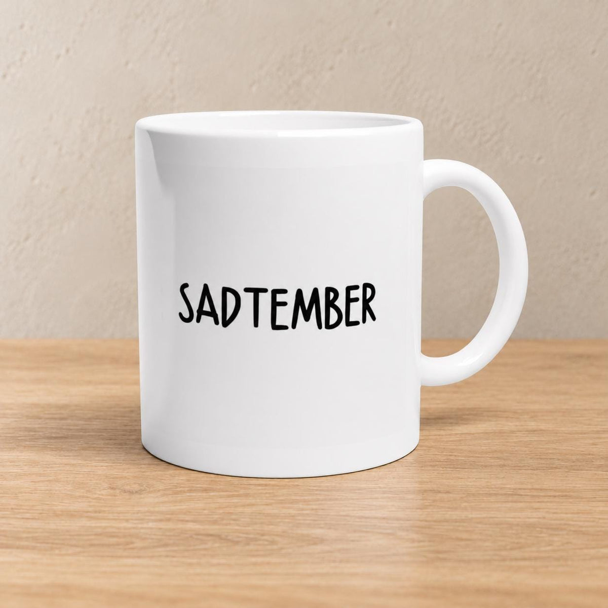 SADTEMBER Tasse | Lustiger September Spruch | Herbstblues Geschenk Freundin Kollegin | Schwarzer Humor Keramikbecher Büro Kollegen Geschenk