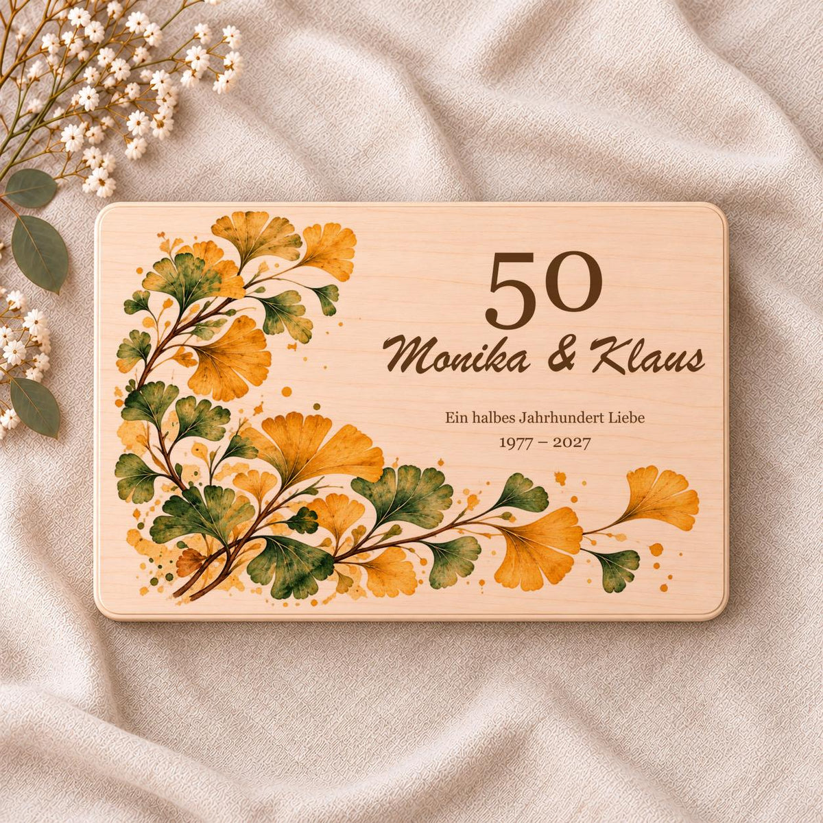 Goldhochzeit Geschenk personalisiert mit Namen | Erinnerungskiste 50 Jahre Hochzeit | Holzbox Ginkgo | Geschenk für Eltern Großeltern