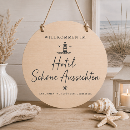 Personalisierbares Holzschild für Gastgeber