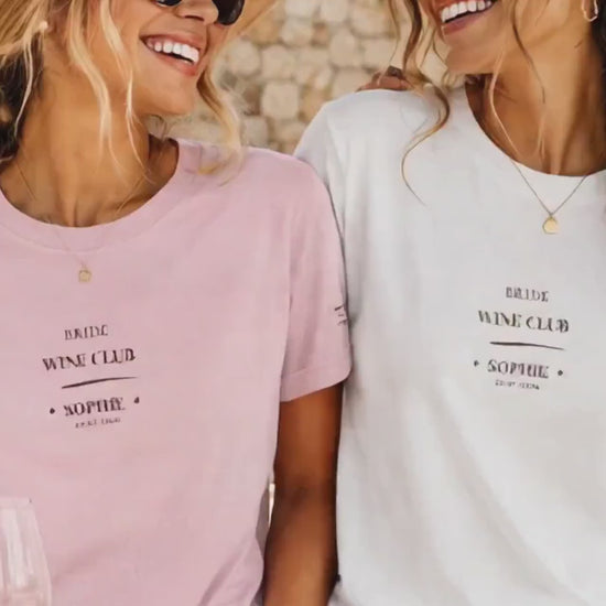 Bride Wine Club Shirt personalisiert | JGA Shirt Braut mit Name & Datum | Bachelorette Wine Tasting Outfit Bridal Weekend